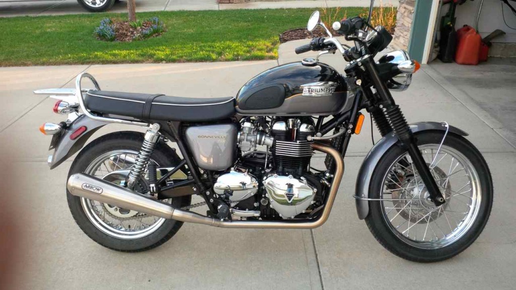 Triumph Bonneville 2012